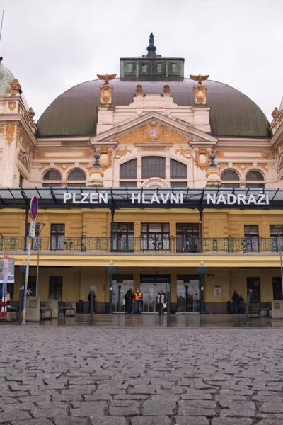 Kouzlo železniční architektury