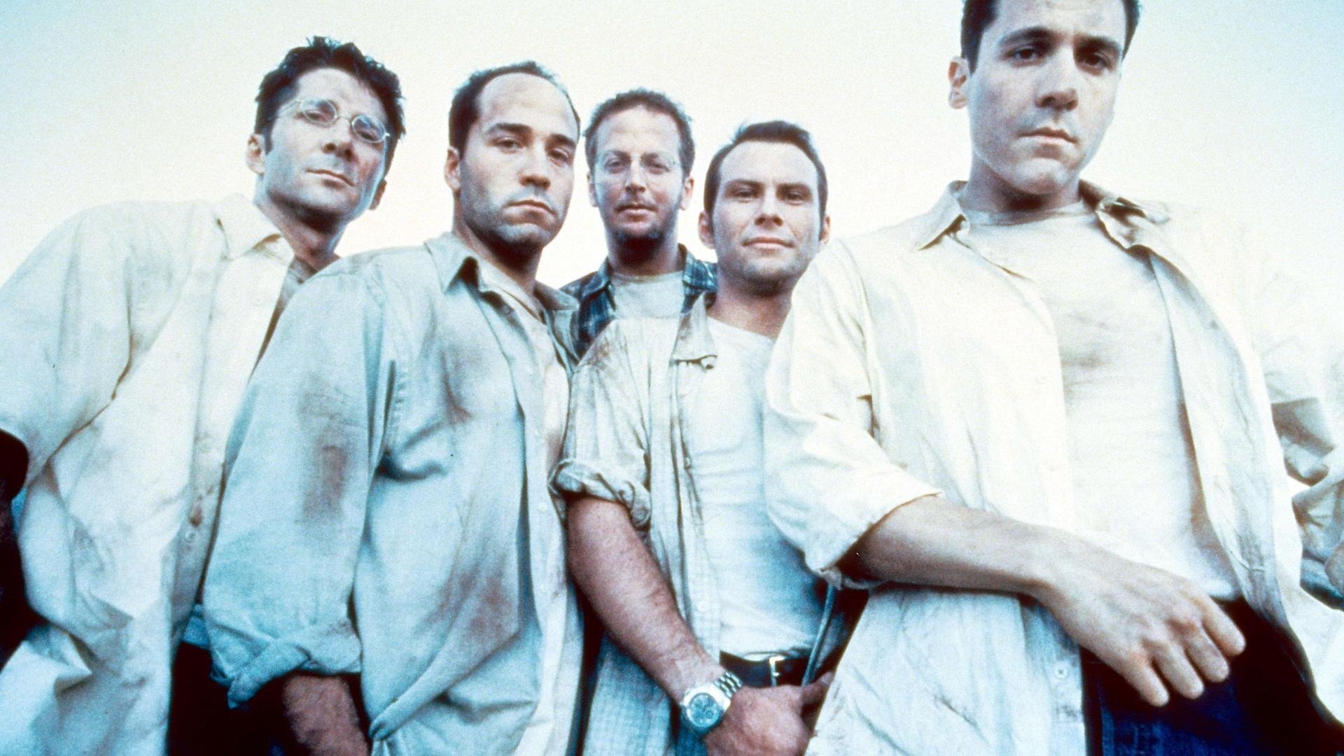 Šest pohřbů a jedna svatba