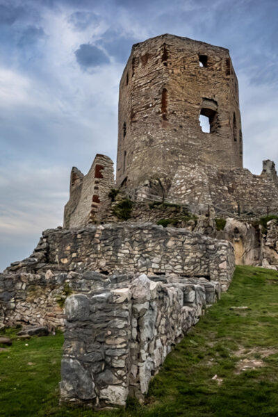 Blíže ke hradu, blíže