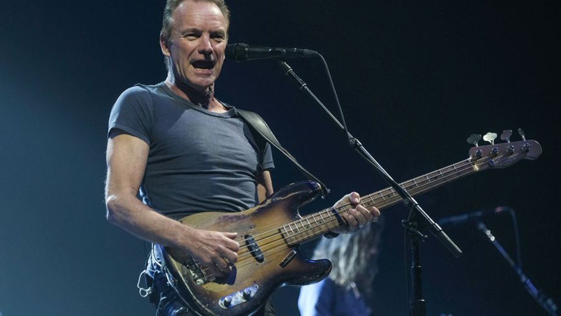 Sting: Live At The Olympia Paris