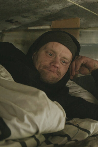 Chudí patří pod most