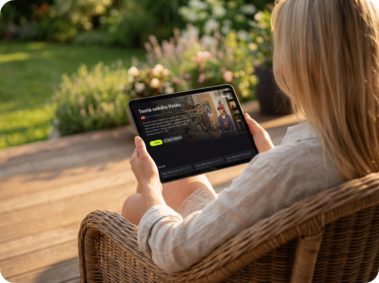 Sleduj Pecka.TV kdekoliv