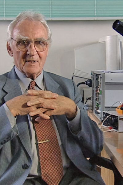 Armin Delong - tvůrce elektronového mikroskopu